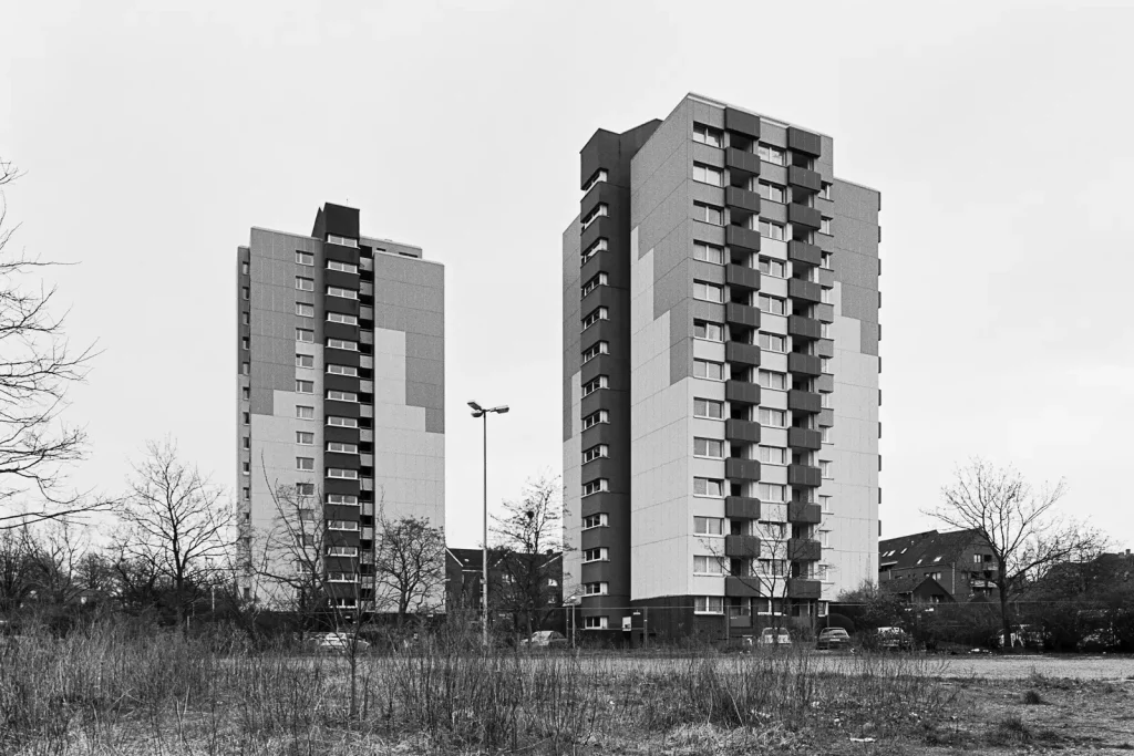 Apartment towers at Hainholz.