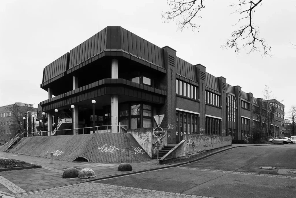 Photograph of the canteen of the Leibniz University Hannover in Germany.