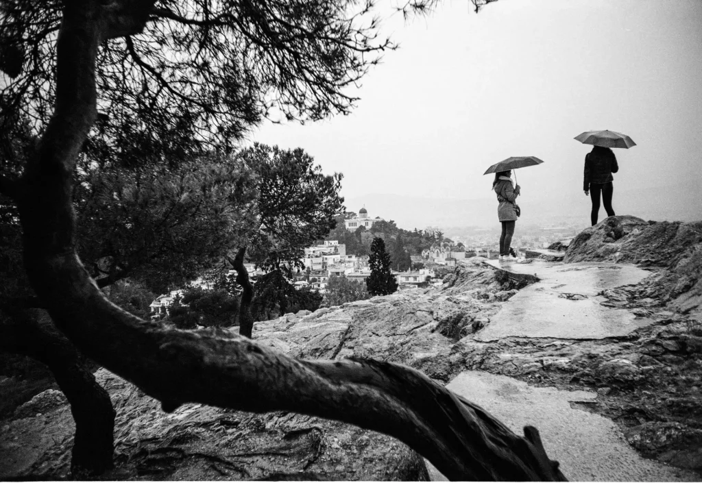 Figures with umbrellas - lomo lc-a