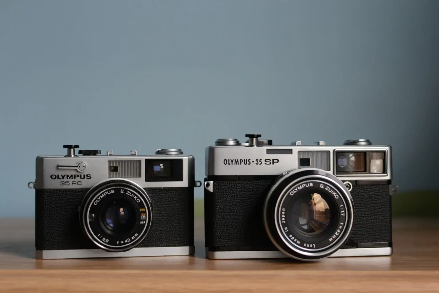 Olympus Rc35 Olympus 35 SP vs Olympus 35 RC Review - Twins - By Matt Parry - 35mmc