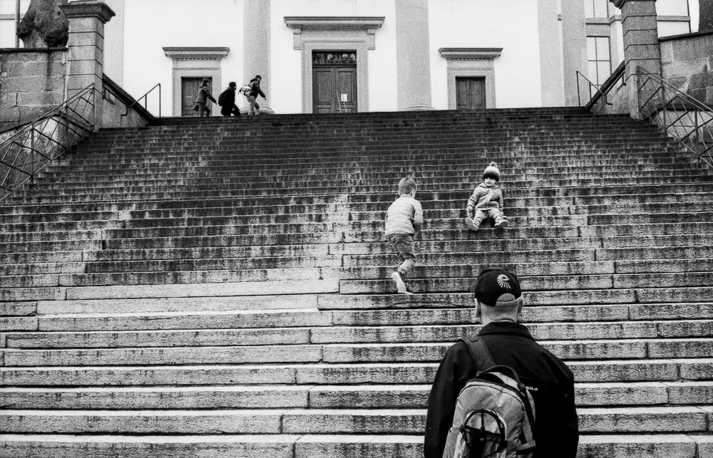 uster-stairs-minolta-hi-matic-7s