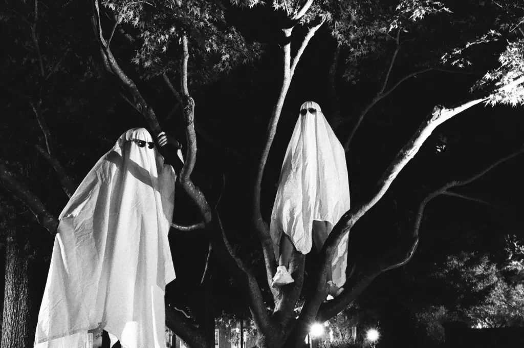 Ghosts in Tree