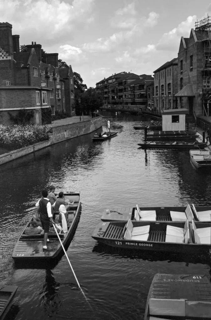 Punting, Magdalene Bridge, Cambridge.