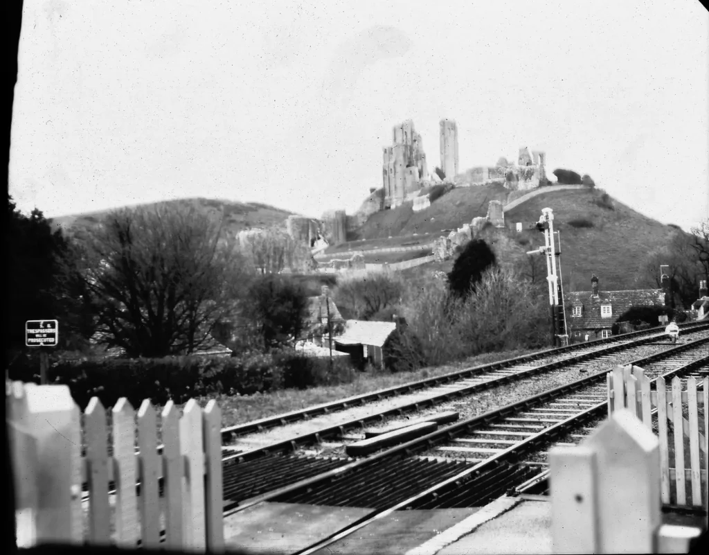 Corfe castle from station