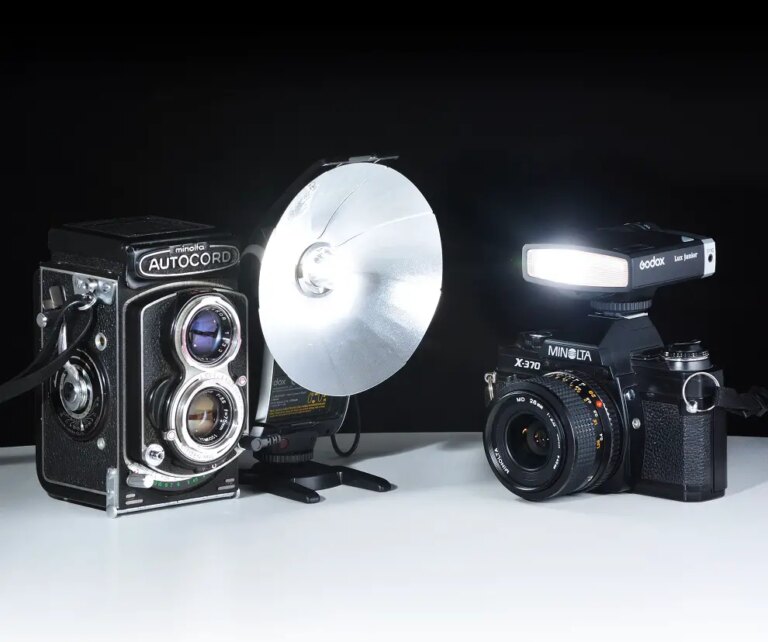 Godox Lux Senior and Lux Junior Flashes Indepth Review and Comparison by Sroyon 35mmc