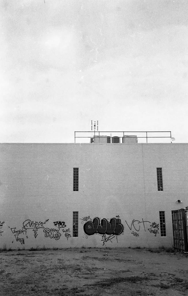 photo of graffiti made with Ricoh Shotmaster Zoom Super Date