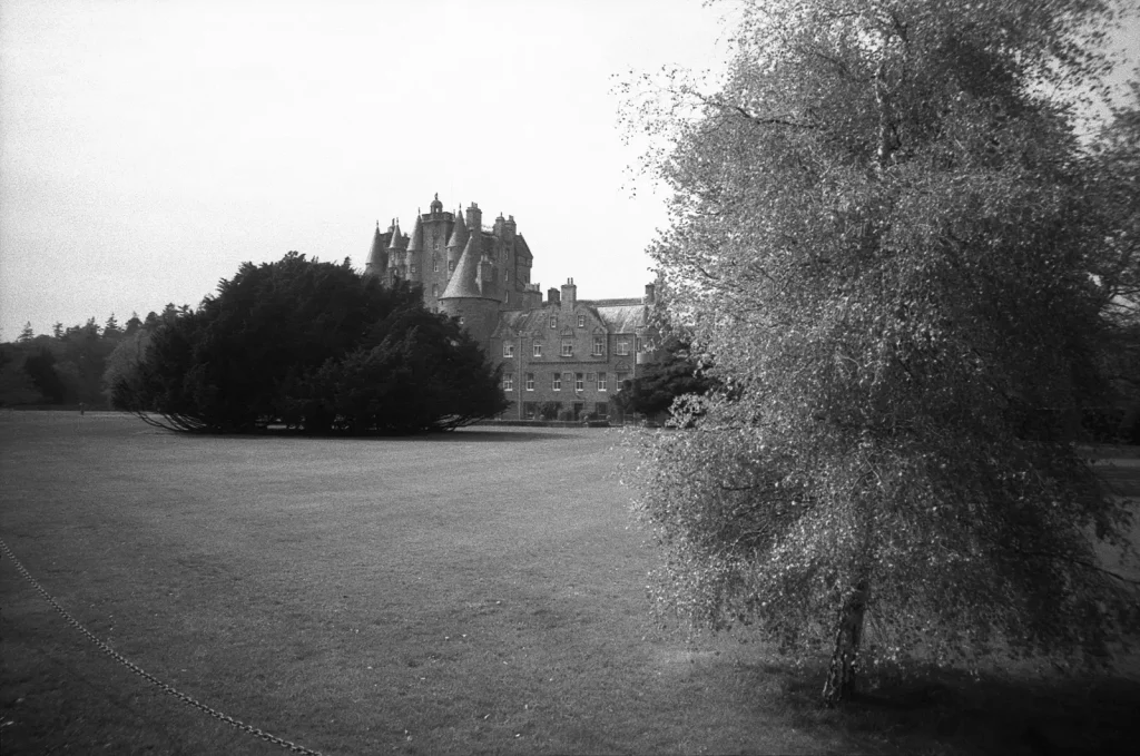 Glamis Castle grounds