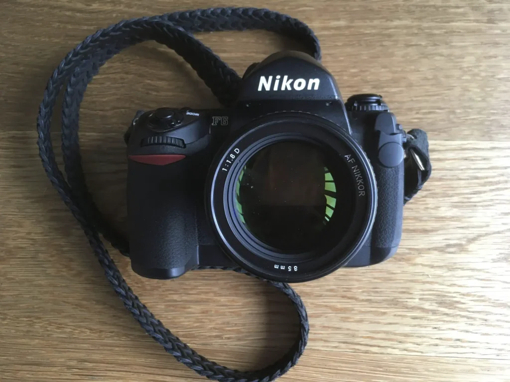 Nikon F6 85mm 1.8