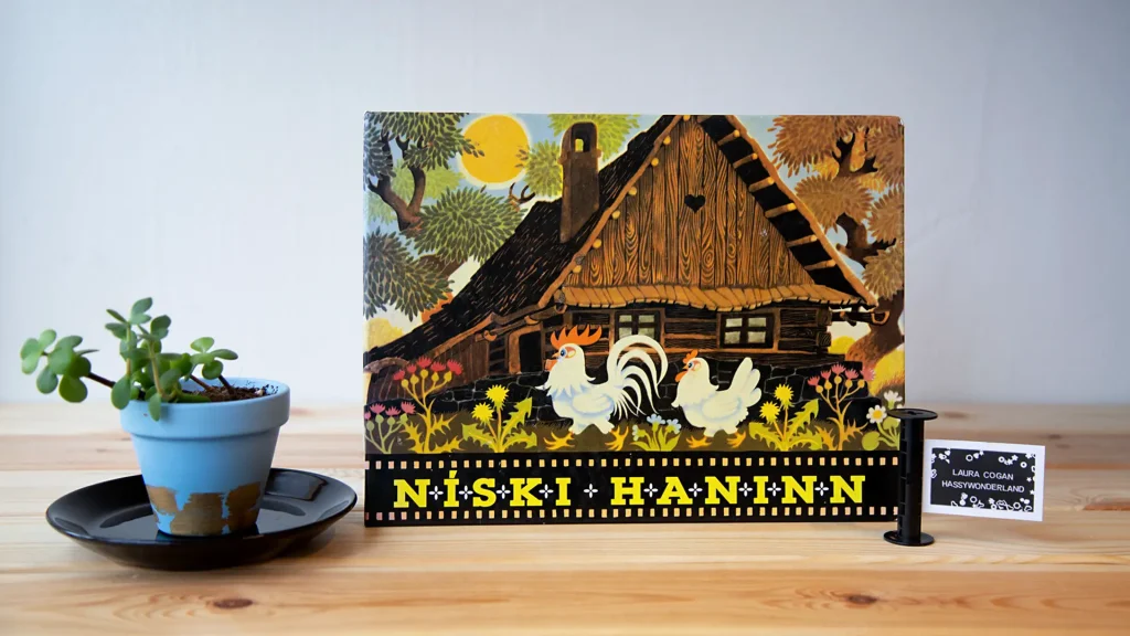 niski haninn book with darkroom prints