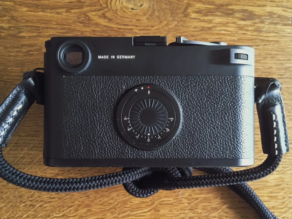 Backside of Leica M10-D with the rotating dials