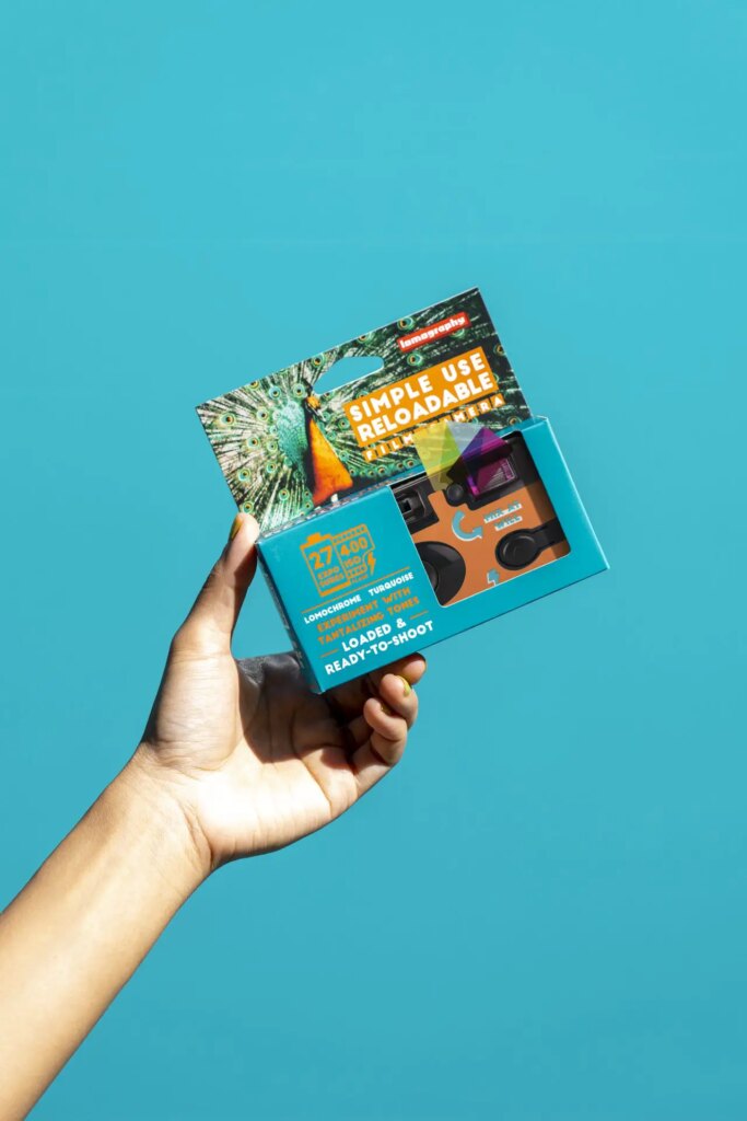 LomoChrome Turquoise Simple Use Reloadable Camera