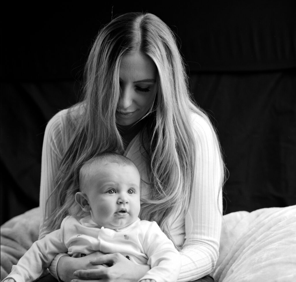 Black and white mother and baby photography shoot by Ted Smith Photography 