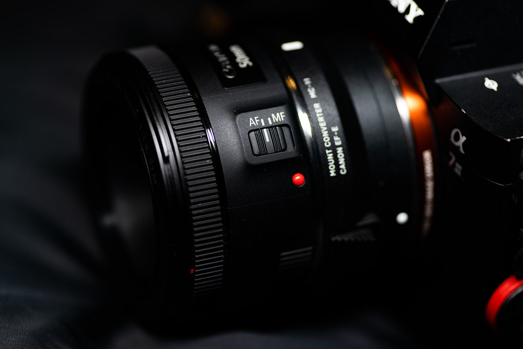 Canon EF 50mm f/1.8 STM