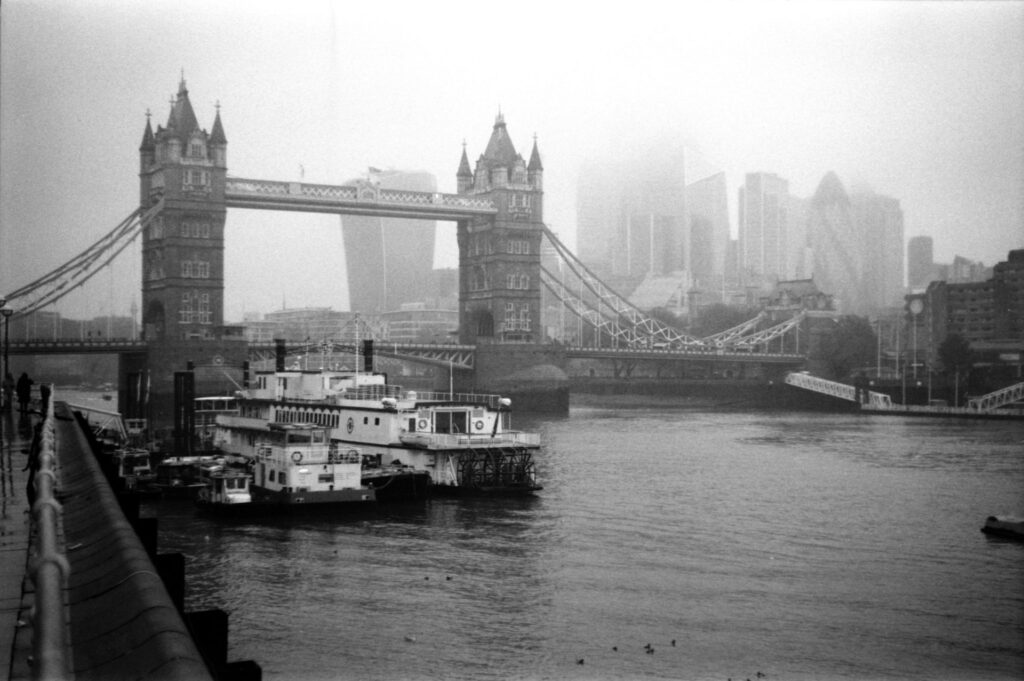Wet and Misty Thames