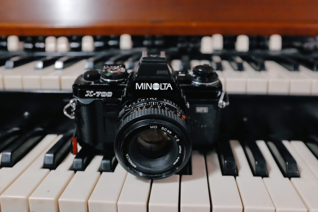 Minolta X-700 sitting on my Hammond B3 organ