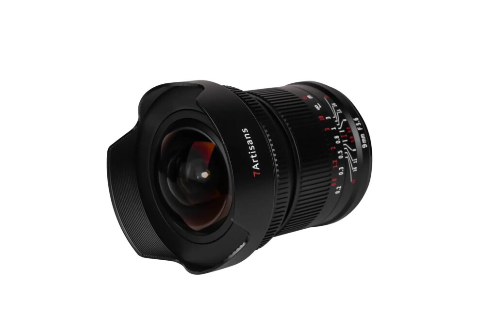 9mm F5.6 full frame aspherical lens from 7Artisans