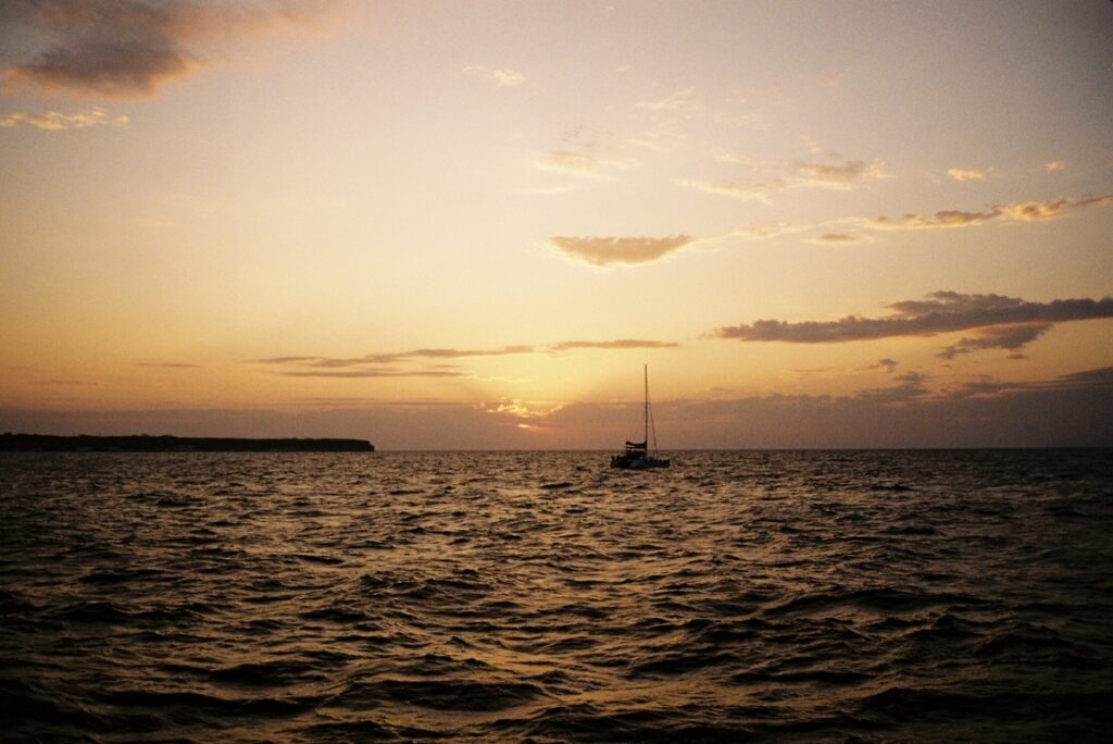 Santorini sunset cruise