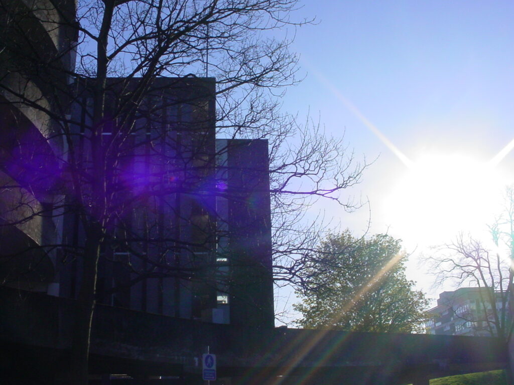 An odd diamond lens flare