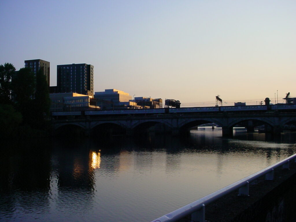 A dusky winter sunset in Glasgow