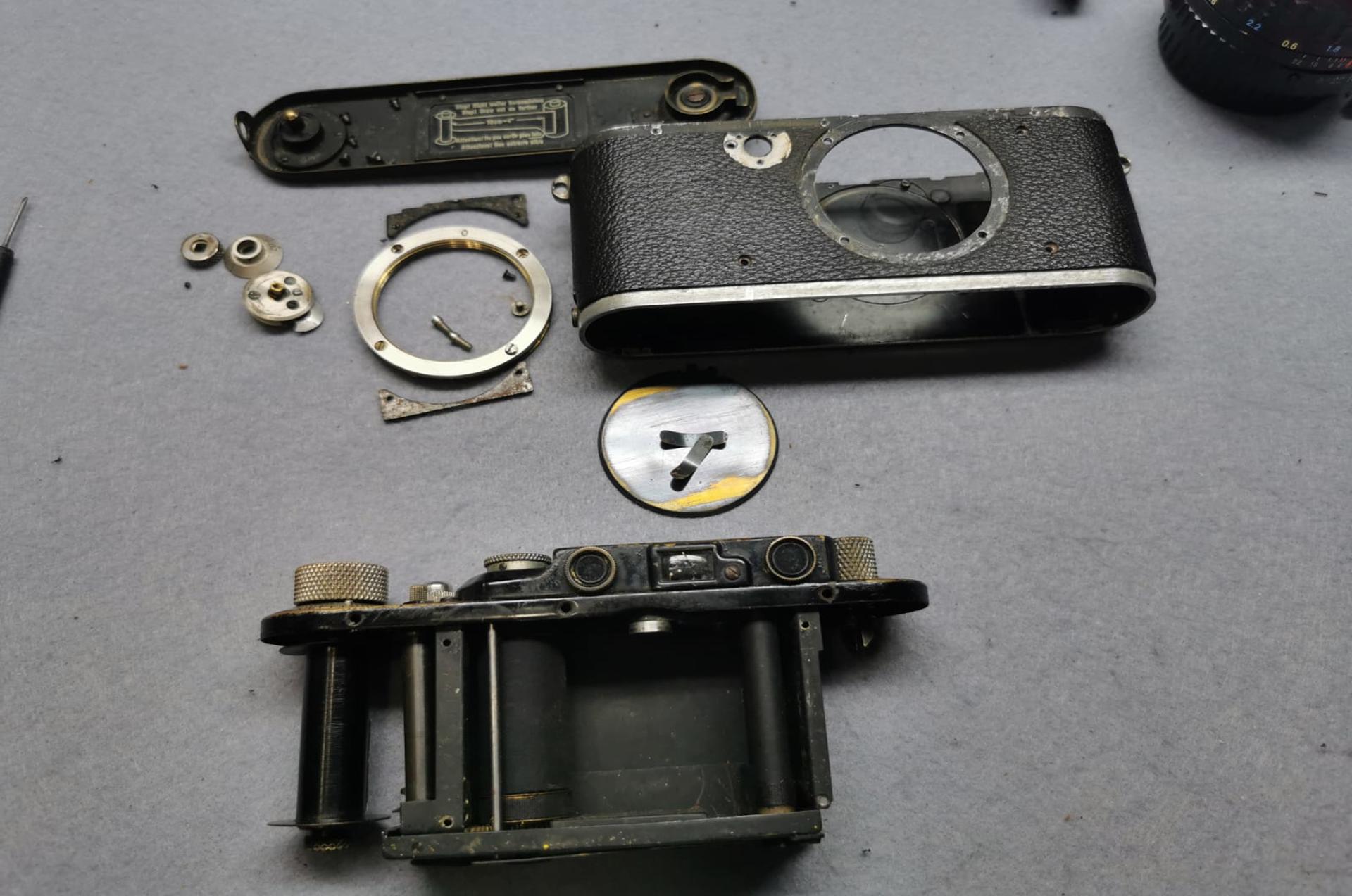 Leica III from 1933 - Perfectly Imperfect - 35mmc