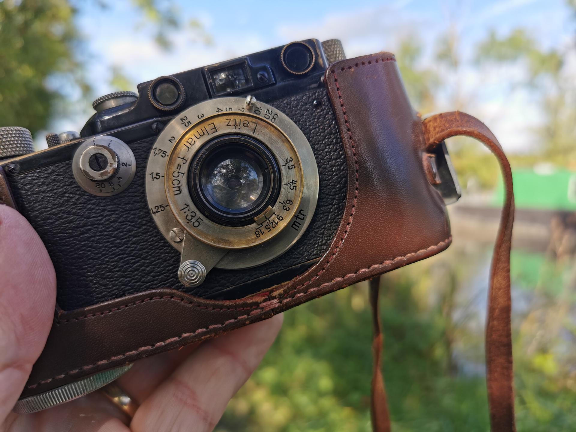 LeicaⅢ　ドイツ１９３４年製と135mmジュピターレンズ　美品　即購入可能 Leica III from 1933 - Perfectly Imperfect - 35mmc