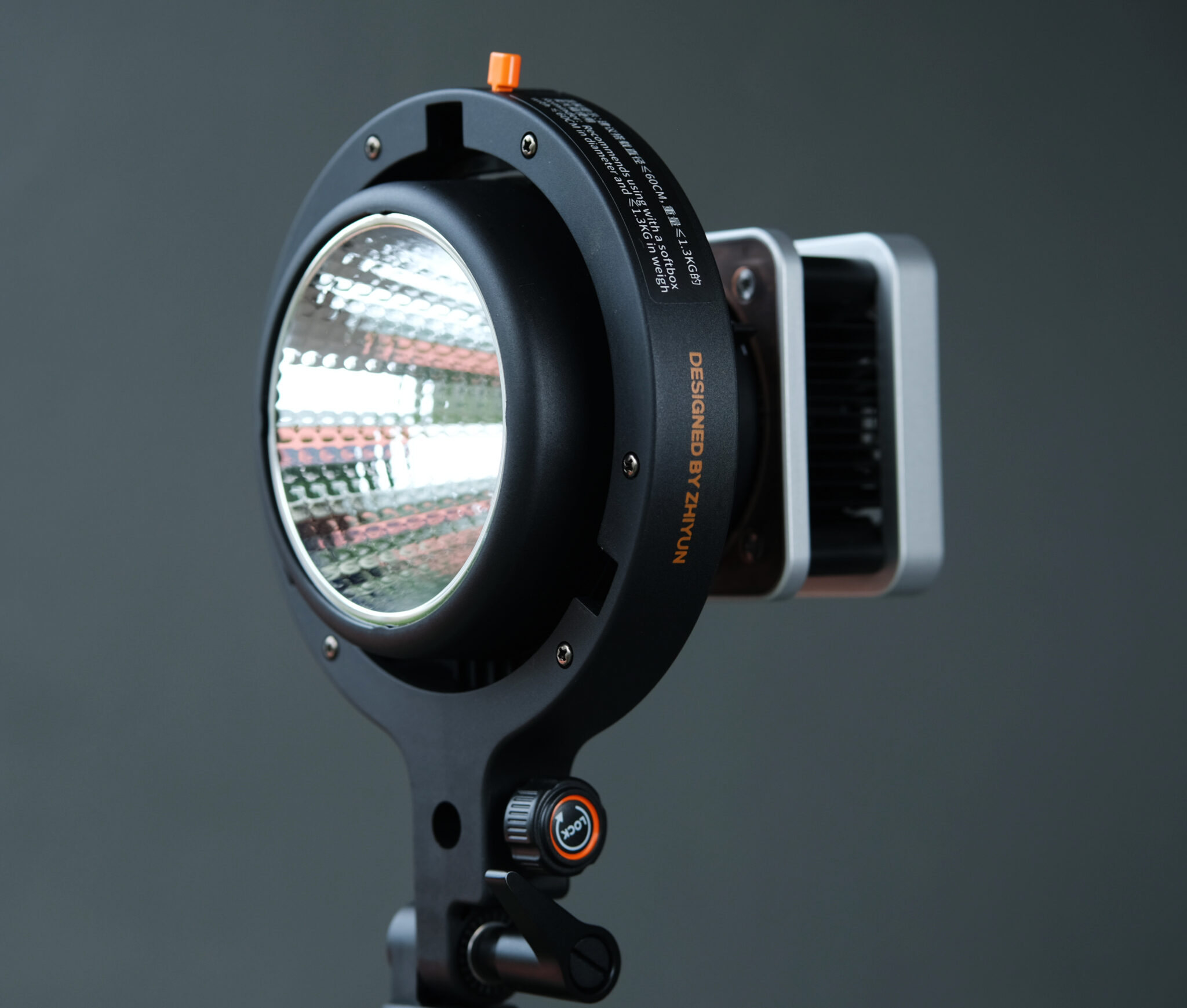 Zhiyun Molus X60 RGB “PROセット” 71GQYT4EaCL._UF1000,1000_QL80_.jpg