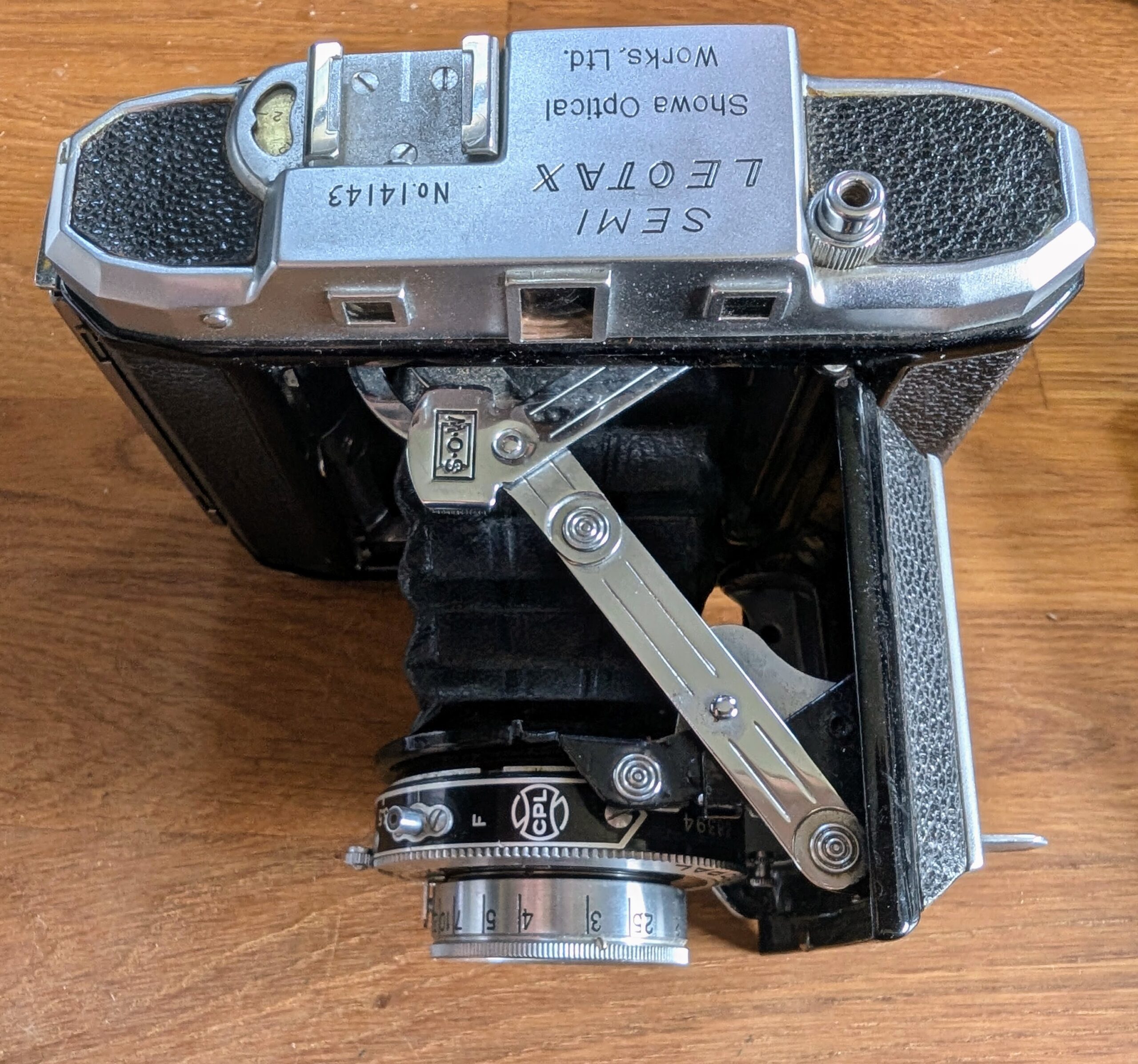 Semi Leotax R Folding Medium Format Camera