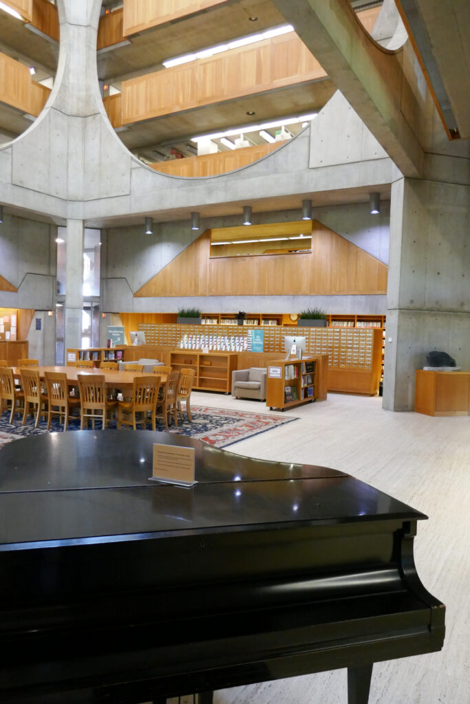 Louis Kahn's Phillips Exeter Library 10