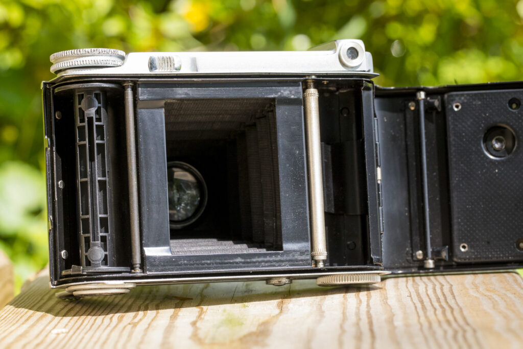Photo of a Voigtländer Bessa 46 camera