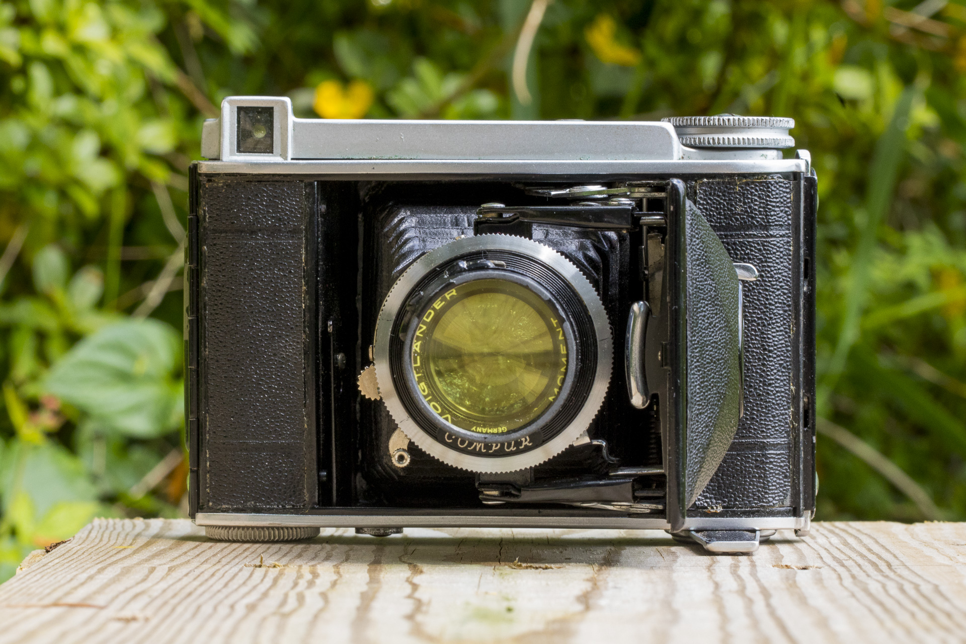 Photo of a Voigtländer Bessa 46 camera