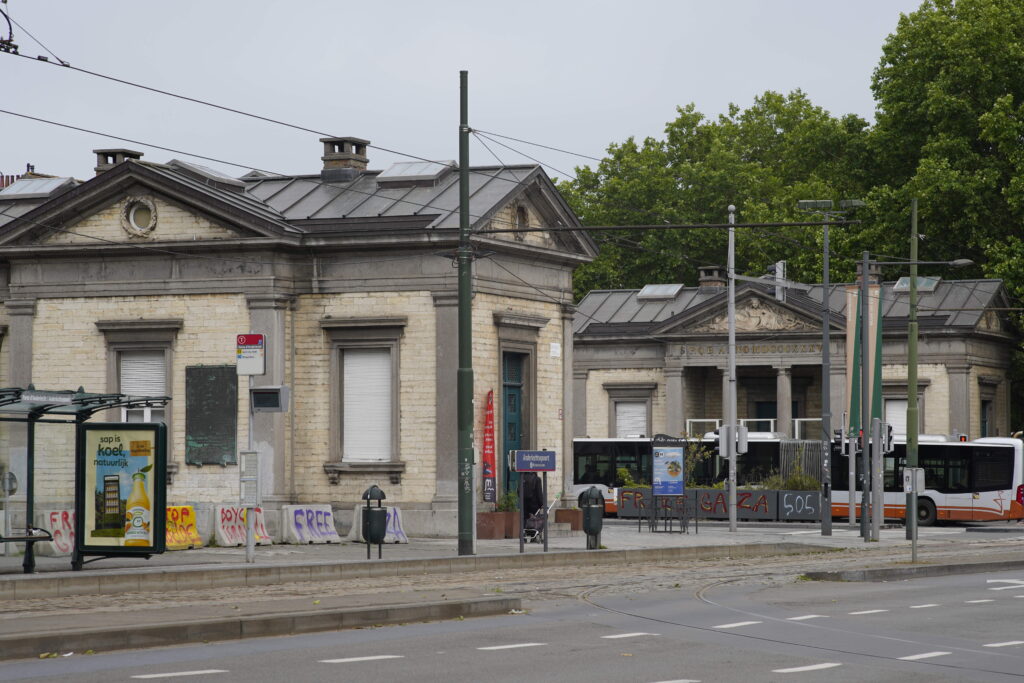 Brussels sewers, Sonnar f1.5