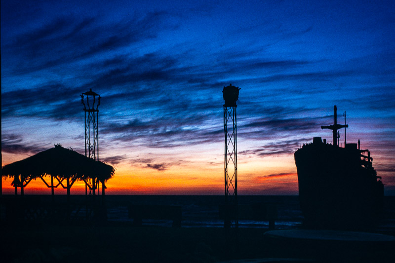 Nikon F-801s | Colour reversal film | Fujichrome Velvia 50