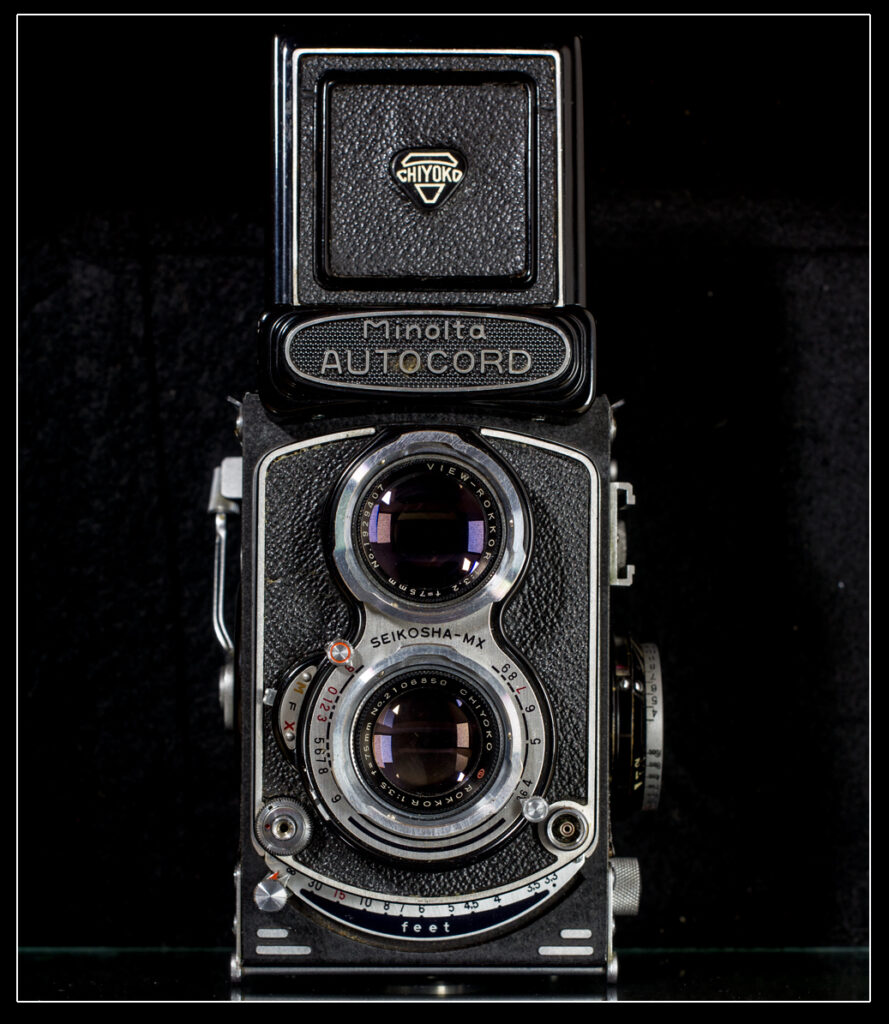 The Autocord LMX with the light value scales visible around the lens and the focus lever with very accurate calibration. An all round quality product.
