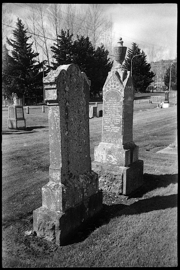 Some creditable detail rendered in the inscriptions.