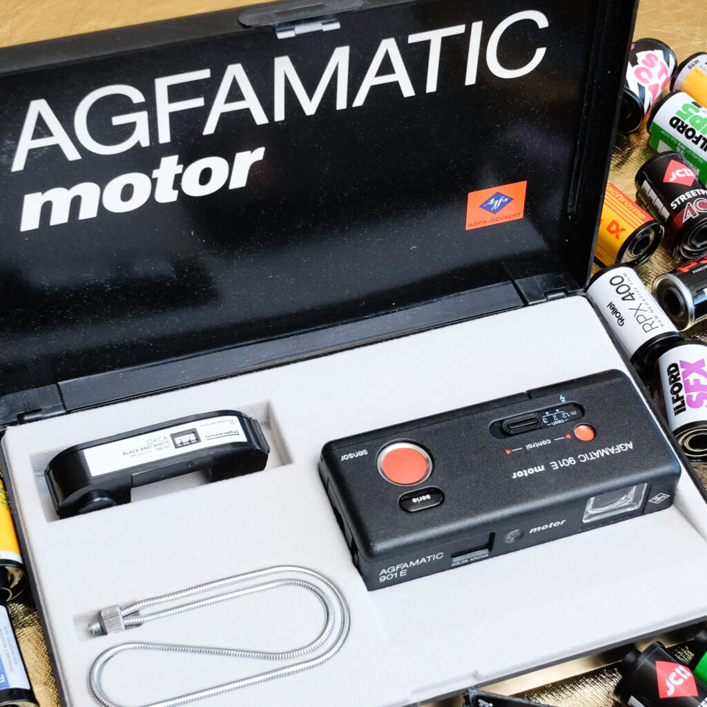 An Agfa Agfamatic 901 E Motor in its case