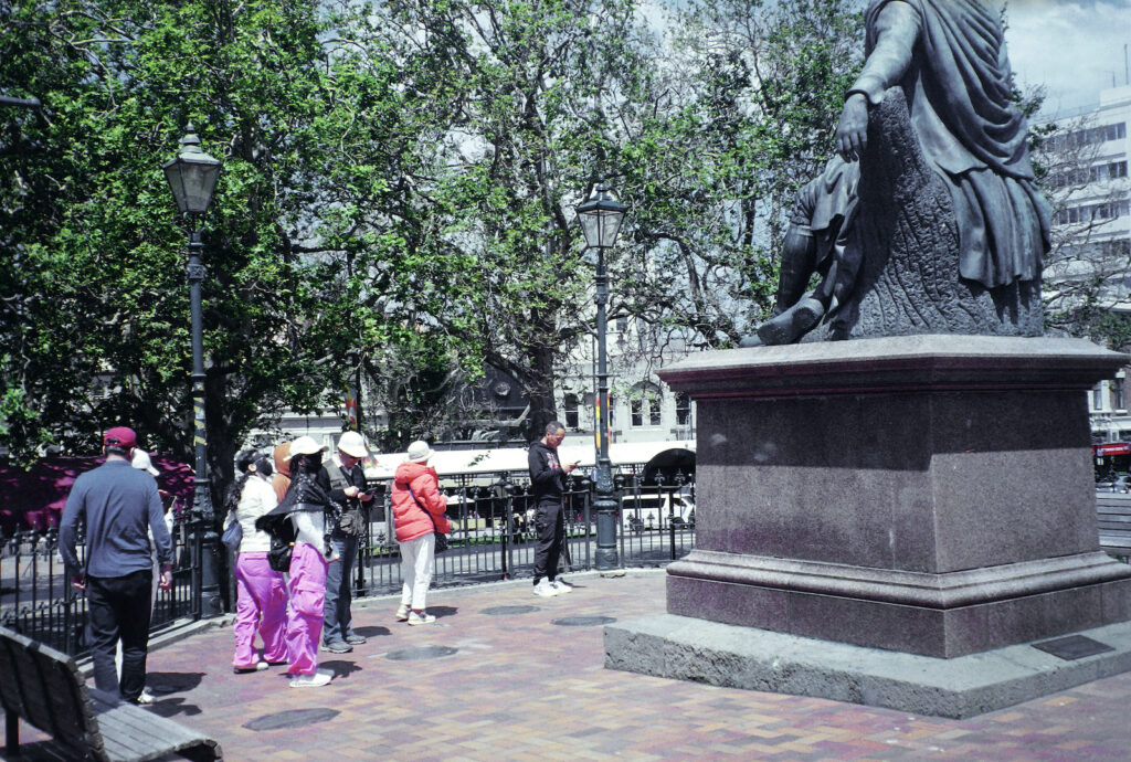  The statue of Robbie Burns of course.