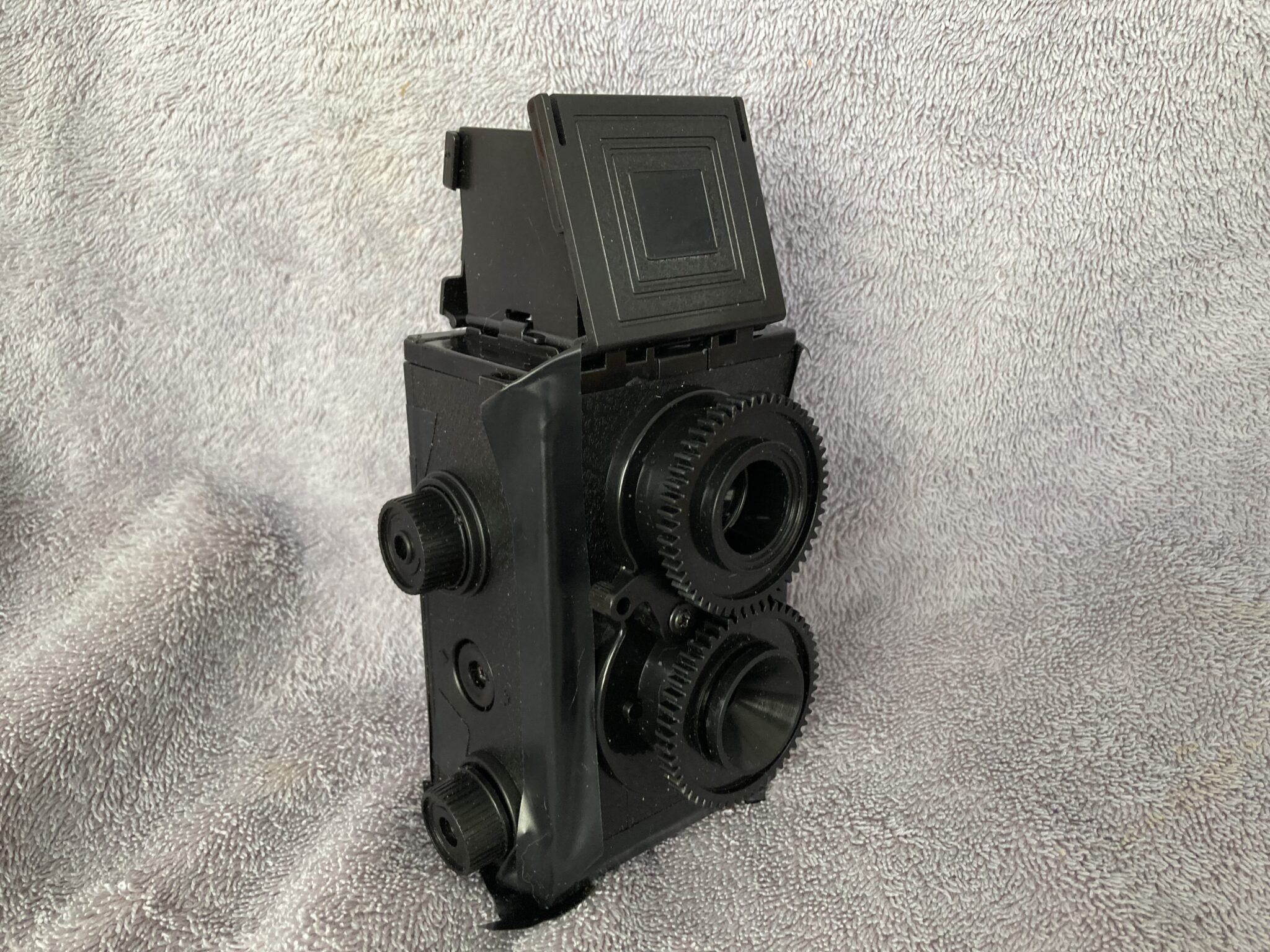 DIY Twin Lens Reflex Camera Kit Review - 35mmc