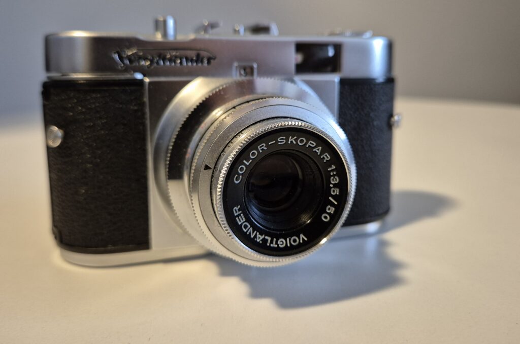Voigtländer Vito B camera