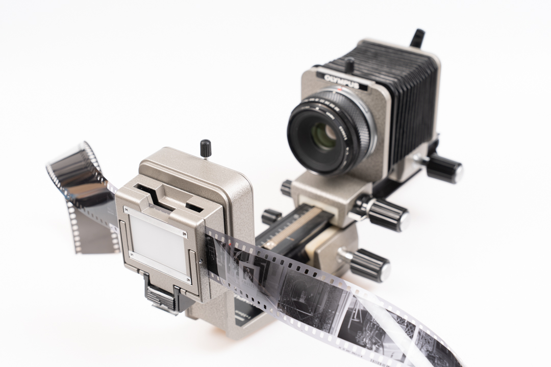 Olympus 35mm slide copier with bellosws