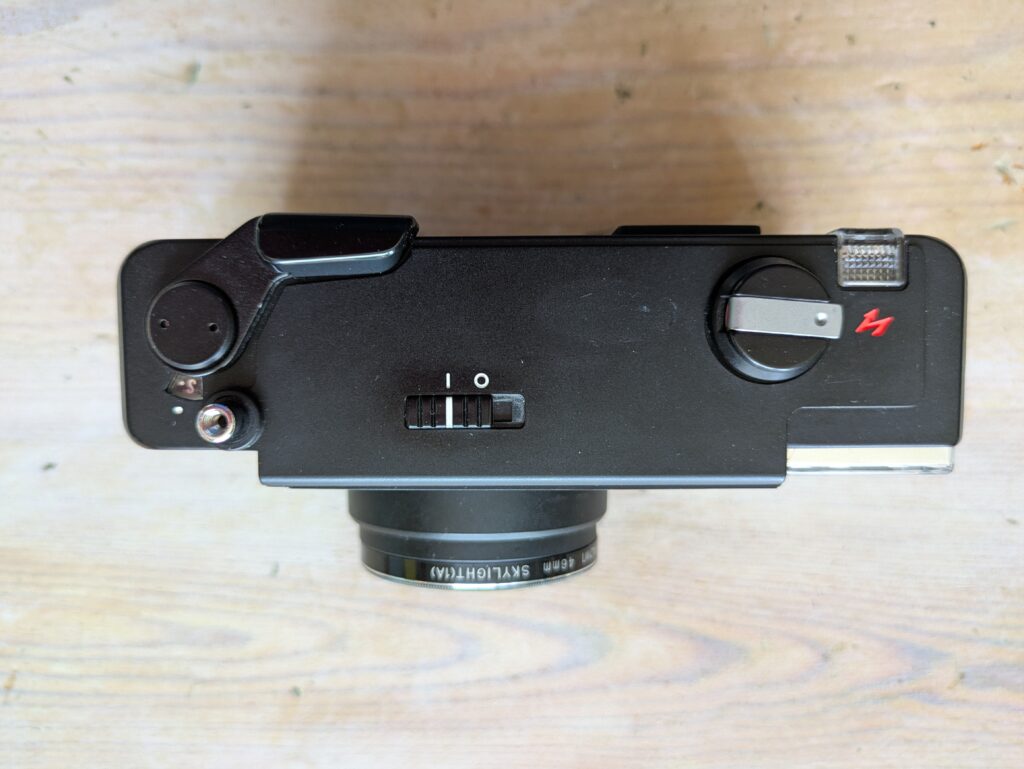 The top plate of a Rolleimat AF