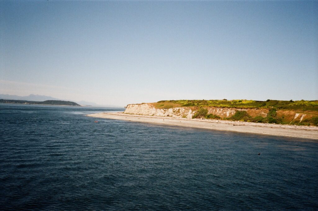 shore line