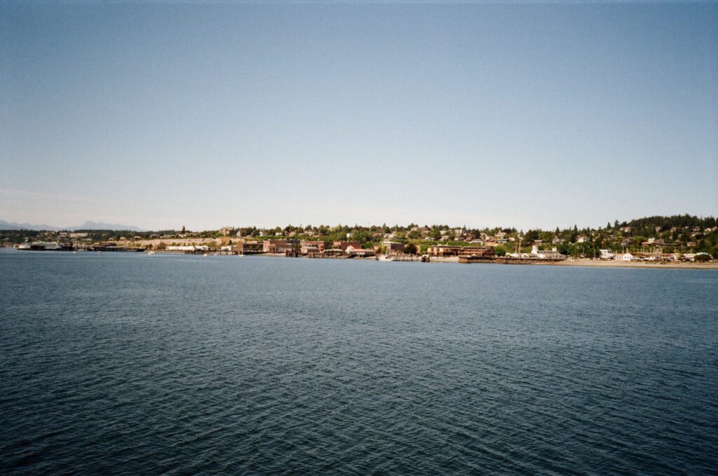 shore line